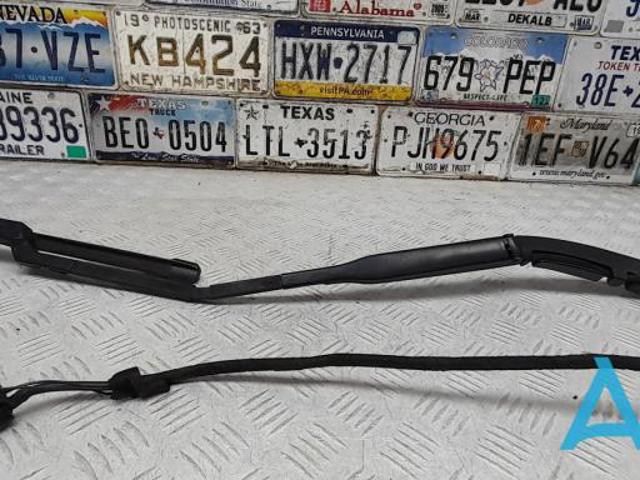 Поводок дворника 31416840 VOLVO