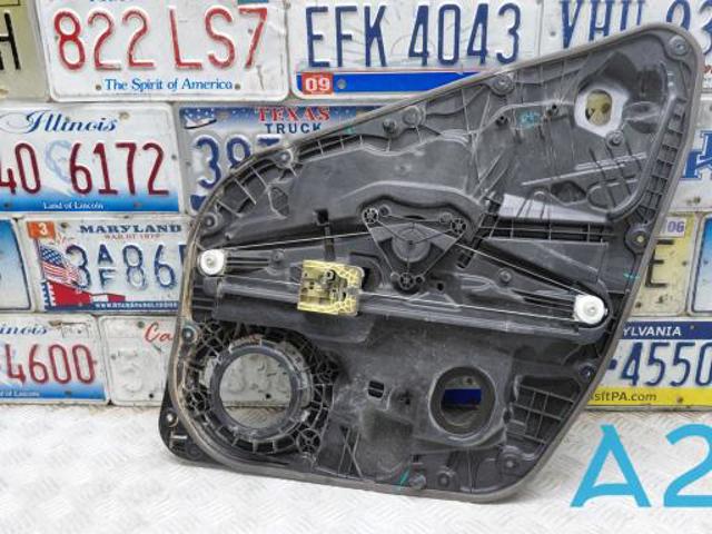 Стеклоподъемник задней правой двери 31416998 VOLVO