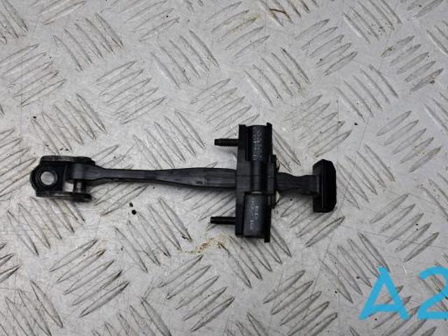 Ограничитель открывания задней двери 31424467 VOLVO