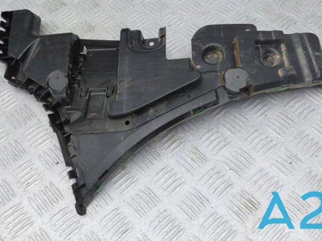 Левый кронштейн крепления бампера заднего 31425223 VOLVO