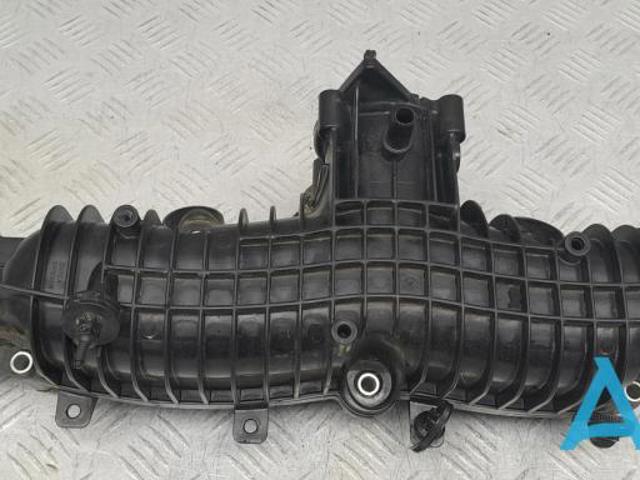 Впускной коллектор 31431777 VOLVO