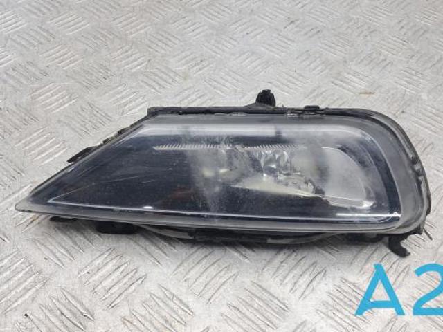 Противотуманка правая 31434667 VOLVO