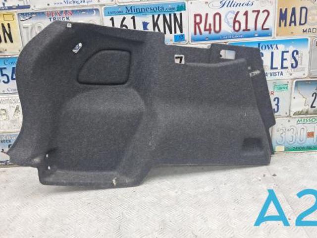 Облицовка багажного отсека, левая 31440891 VOLVO