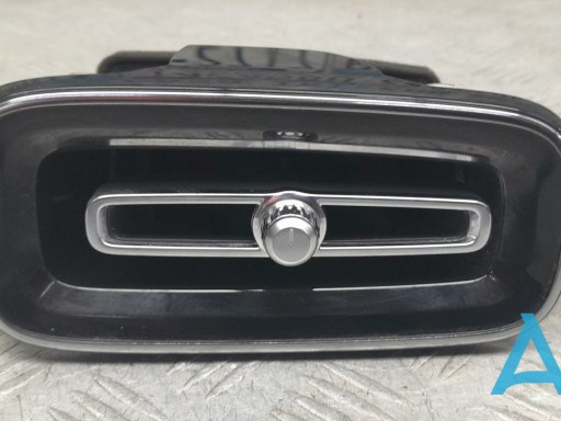 VOLVO 31442625 Решетка вентиляции салона на "торпедо" левая в наличии Хмельницкий