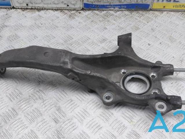 31476879 VOLVO Цапфа (поворотный кулак) передний правый купить в Житомир