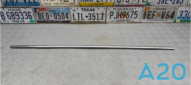 31479470 VOLVO Молдинг опускного стекла двери передней правой купить в Хмельницкий