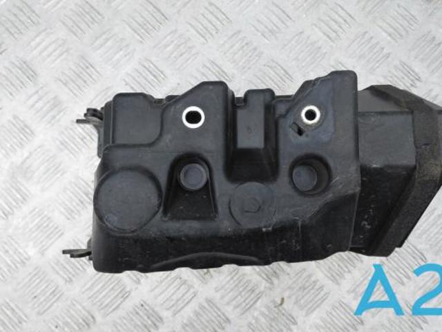 31479621 VOLVO Крепление (подставка) аккумулятора (АКБ) купить в Чернигов