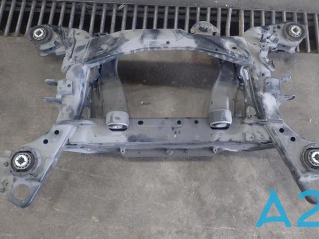 Ось задняя дополнительная 31681543 VOLVO