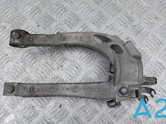 Вилка амортизатора переднего нижняя левая 31681720 VOLVO