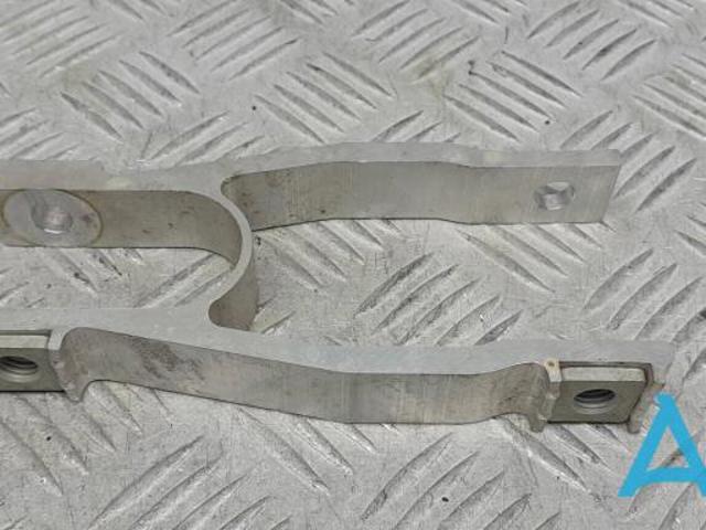 31686299 VOLVO Кронштейн подушки (опоры) двигателя задней купить в Хмельницкий