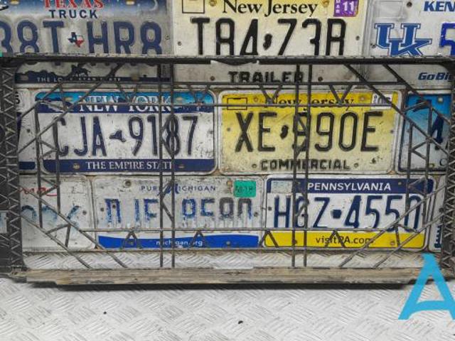 Кожух радиатора кондиционера 31686550 VOLVO
