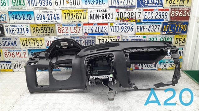 Панель салона передняя "торпедо" 31688114 VOLVO