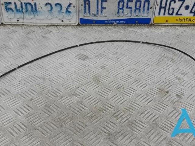 Трос открывания капота, передний 31688343 VOLVO