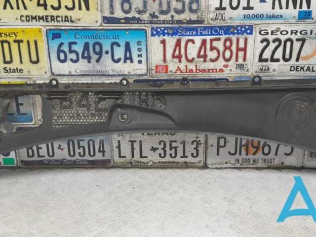 Водосток лобового стекла, жабо 31694300 VOLVO