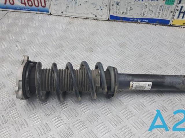VOLVO 32213633 Амортизатор передний в наличии Ужгород