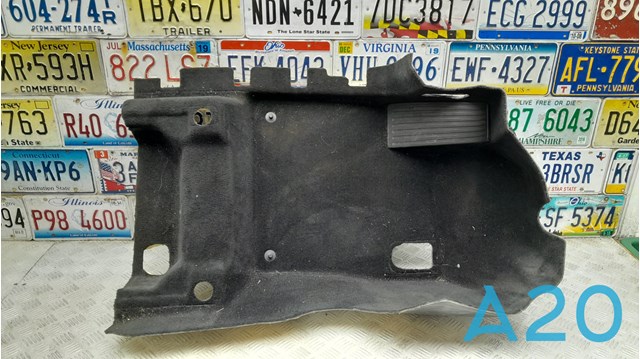 Покрытие напольное салона, переднее 32216357 VOLVO