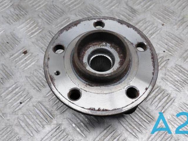 Ступицы задних колес 32221263 VOLVO