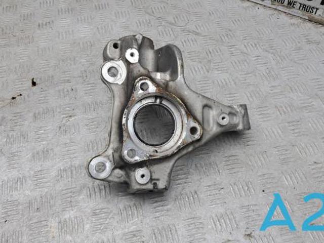 VOLVO 32221856 Цапфа (поворотный кулак) передний левый в наличии Украина