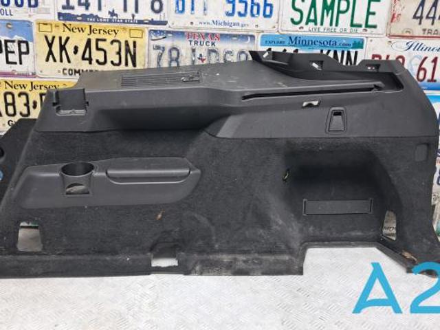 VOLVO 32234366 Облицовка багажного отсека правая в наличии Каменское