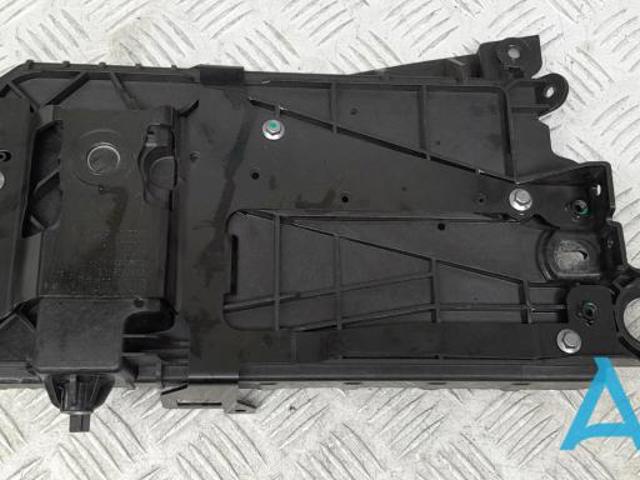 Поддон АКБ 32244613 VOLVO