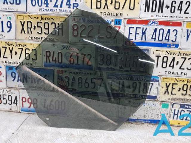 Стекло задней двери, левой 32244876 VOLVO