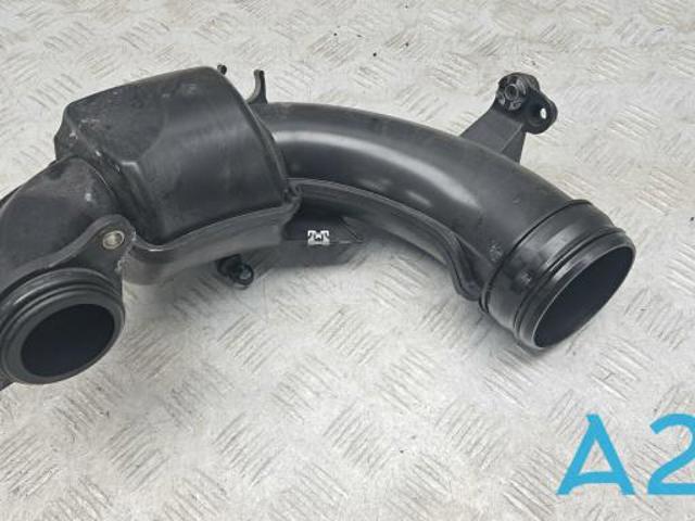Резонатор воздушного фильтра 32252572 VOLVO
