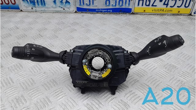 Переключатель подрулевой 32266884 VOLVO