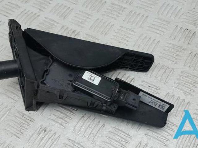 Педали газа 32269124 VOLVO