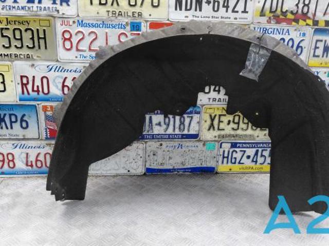 Подкрылок заднего крыла, левый 32289665 VOLVO