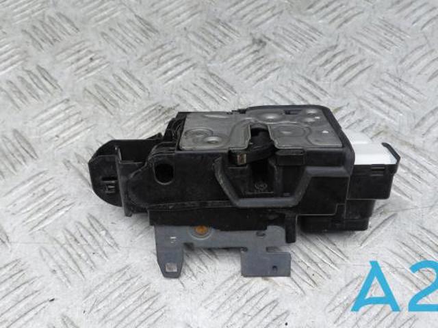 Замок задней левой двери 32310868 VOLVO