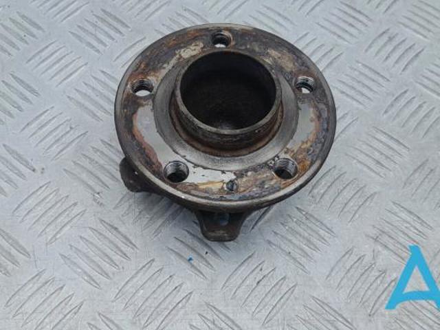 Задняя шпиндель 32331434 VOLVO