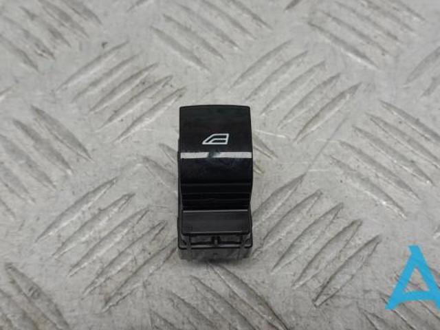 Кнопка подъемника задних стёкол 32334084 VOLVO