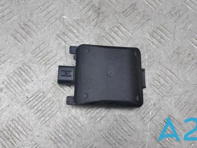 Датчик контроля мертвой зоны, задний 32340780 VOLVO