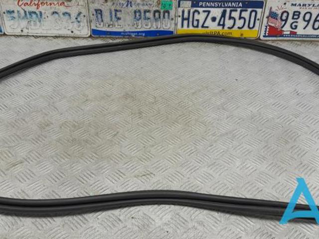VOLVO 32342439 в наличии Запорожье