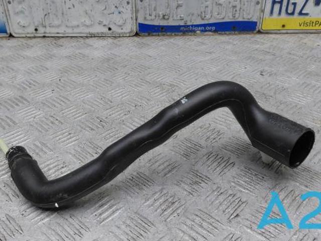 Горловина бачка омывателя 32342839 VOLVO