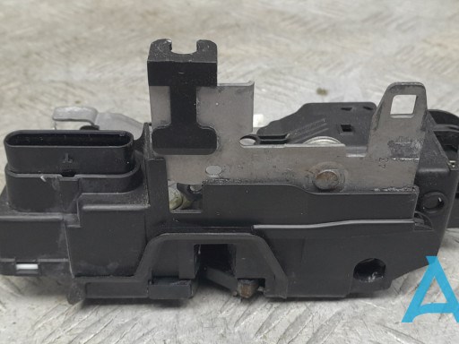 Замок двери водителя 32353631 VOLVO