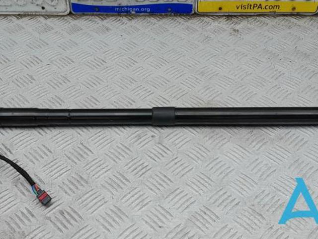 Газовый упор багажника 32357572 VOLVO