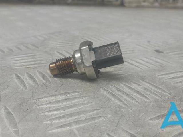 32363464 VOLVO Датчик давления топлива купить в Павлоград