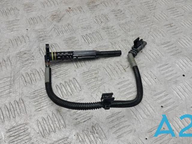 Датчик уровня масла двигателя 32380135 VOLVO