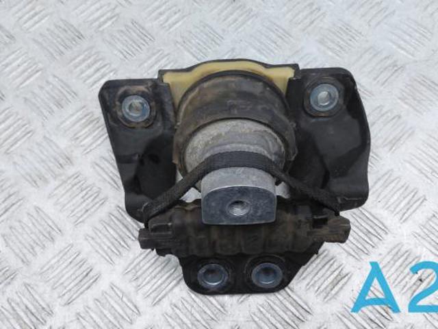 Правая опора ДВС 32411651 VOLVO
