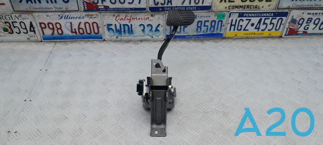 Ппривод тормозного крана 32800GI100 HYUNDAI