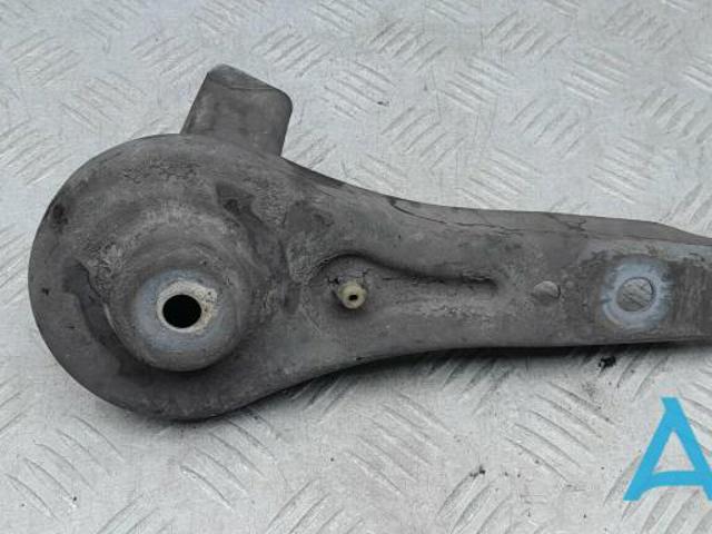 33326793651 BMW Кронштейн задней балки купить в Ирпень