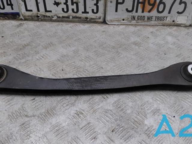 Рычаг задней подвески поперечный, правый 33326861126 BMW