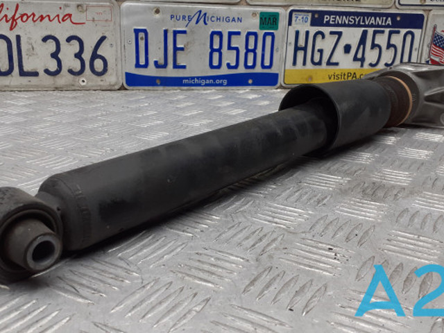 BMW 33526874369 Амортизатор задний в наличии Харьков