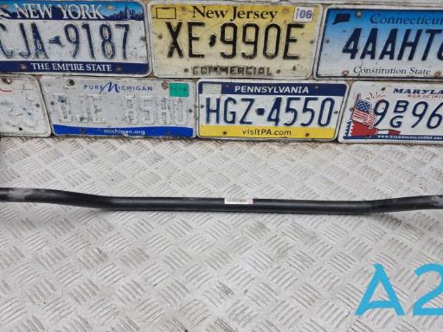 Стабилизатор задней подвески 33556858954 BMW
