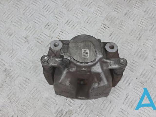 Суппорт тормозной передний левый 34106872799 BMW