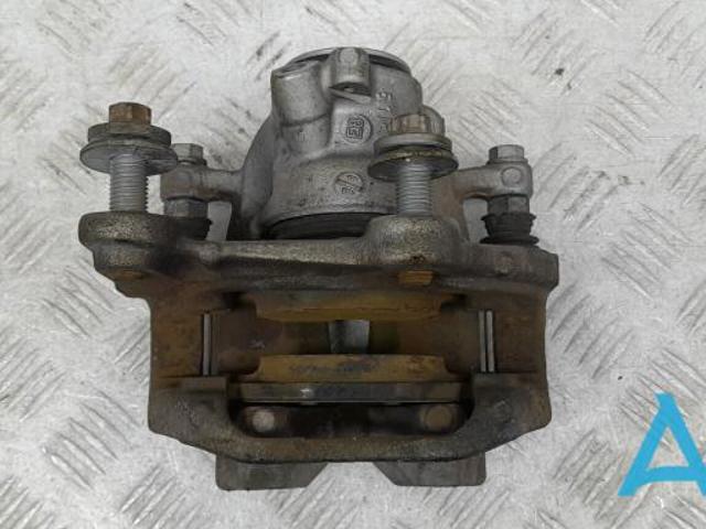34216870576 BMW Суппорт тормозной задний правый купить в Ужгород