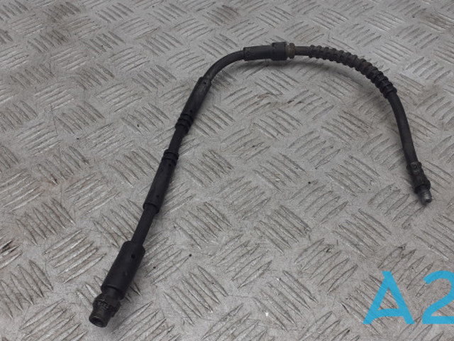 Шланг тормозной передний 34306853743 BMW