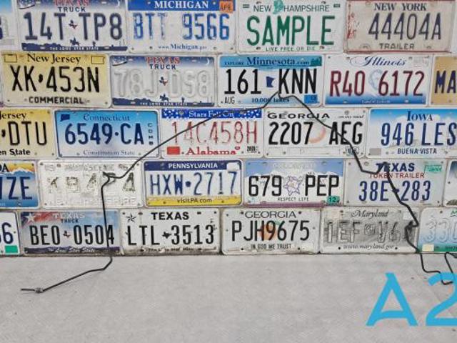 Трубка тормозная передняя правая 34326894618 BMW