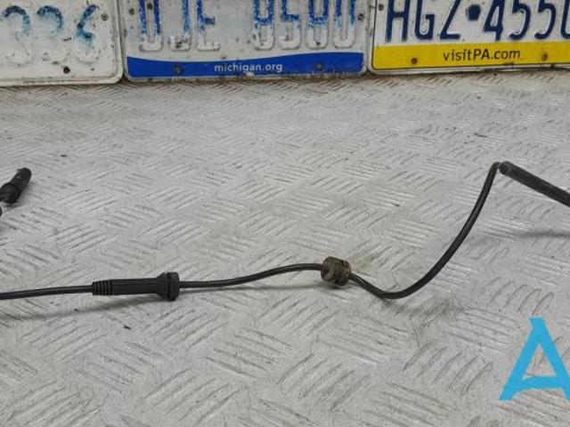 Датчик АБС (ABS) передний Бмв 2